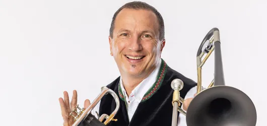 Vorsilvesterfeier mit Musik & Show im Seehof 